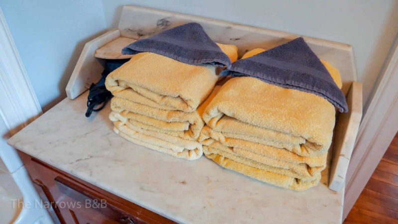 image: two stacks of yellow towels